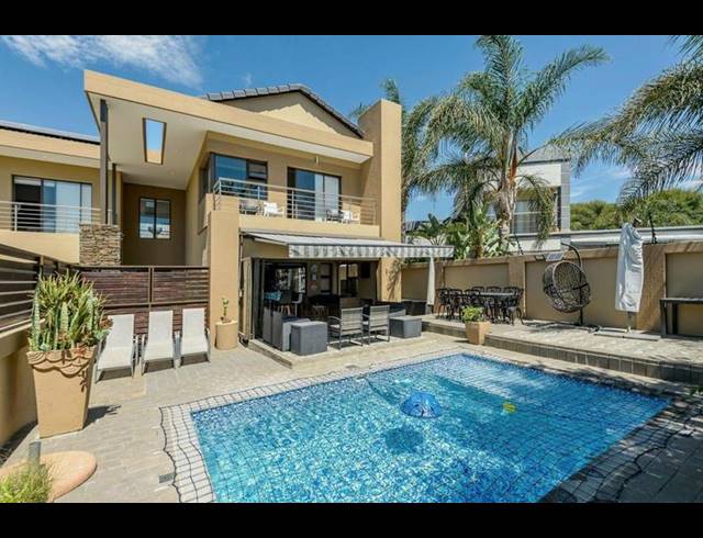 4 BEDROOM HOUSE FOR SALE IN PARKHAVEN